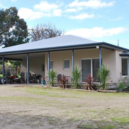 Back Valley Farmstay Bed And Breakfast Victor Harbor Eksteriør bilde